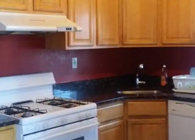 Property at 30-47 82nd St Unit 3FL, East Elmhurst, NY, 11370, 3 beds, 2 baths, [object Object]