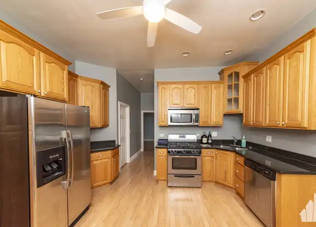 Property at 3300 N Racine Ave Unit 2, Chicago, IL, 60657, 3 beds, 1 bath, [object Object]