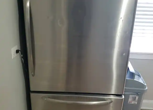 Property at 7546 S Saginaw Ave Unit 7548-2B, Chicago, IL, 60649, 1 bed, 1 bath, [object Object]