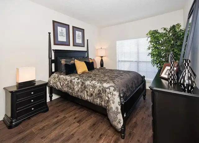 Photo of 3099 Parham Dr, Grand Prairie, TX 75052
