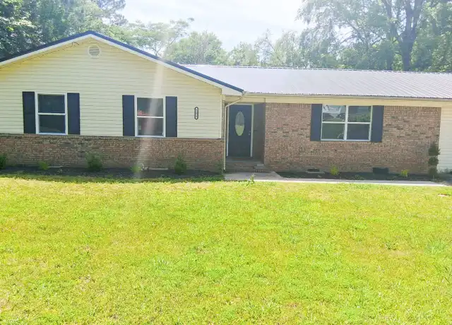 Property at 1573 Peaceburg Ln, Weaver, AL, 36277, 4 beds, 2 baths, [object Object]