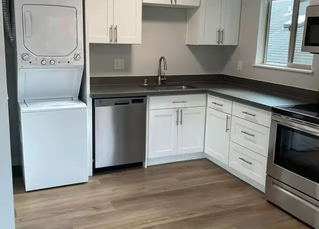 Property at 3912 Linden Ave N Unit 1, Seattle, WA, 98103, 2 beds, 1 bath, [object Object]