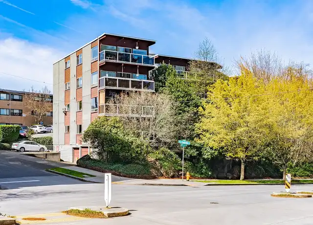 Property at Fairway Apartments - 4511 35th Ave SW, Seattle, WA, 98126, 2 beds, 1.5 baths, [object Object]