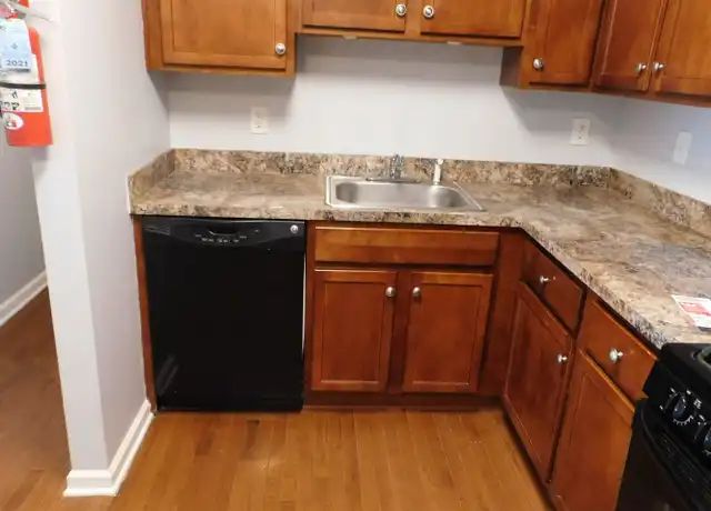 Property at The Manor - N 11th St, Easton, PA, 18042, 1 bed, 1 bath, [object Object]