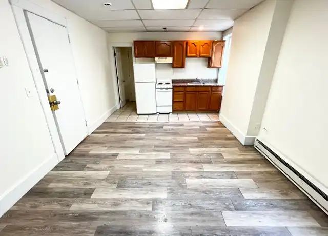 Property at 698 Main St Unit A2, Middletown, CT, 06457, 0 beds, 1 bath, [object Object]