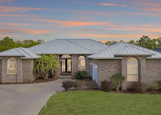 Property at 2018 Crown Pointe Blvd, Pensacola, FL, 32506, 3 beds, 2.5 baths, [object Object]