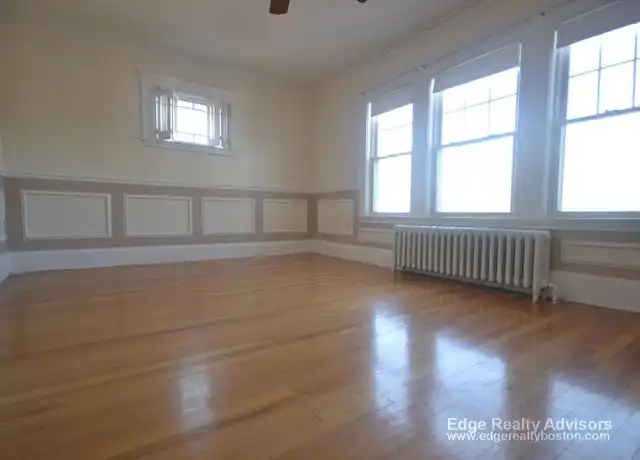 Property at 70 Union St, Brighton, MA, 02135, 2 beds, 1 bath, [object Object]