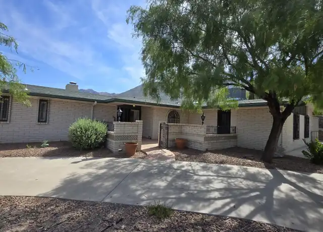 Property at 316 Barbaree Dr, El Paso, TX, 79912, 3 beds, 2 baths, [object Object]