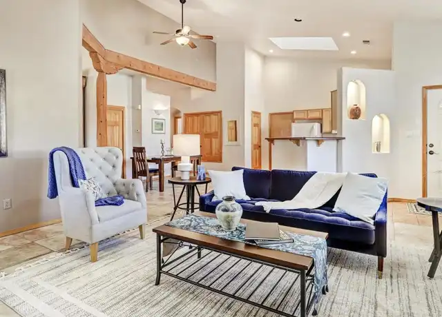 Property at 115 Espinosa Rd, Corrales, NM, 87048, 2 beds, 2 baths, [object Object]