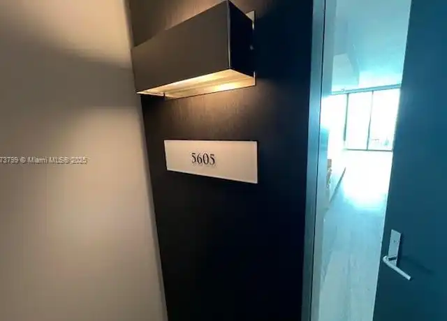 Property at 900 Biscayne Blvd #5605, Miami, FL, 33132, 1 bed, 2 baths, [object Object]