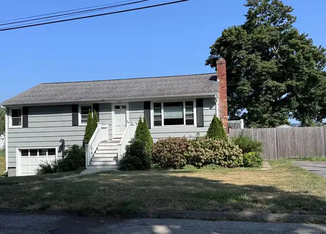 Property at 3 Viking Dr, Portsmouth, RI, 02871, 3 beds, 2 baths, [object Object]