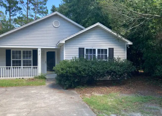 Property at 217 Charter Dr, Wilmington, NC, 28403, 3 beds, 2 baths, [object Object]