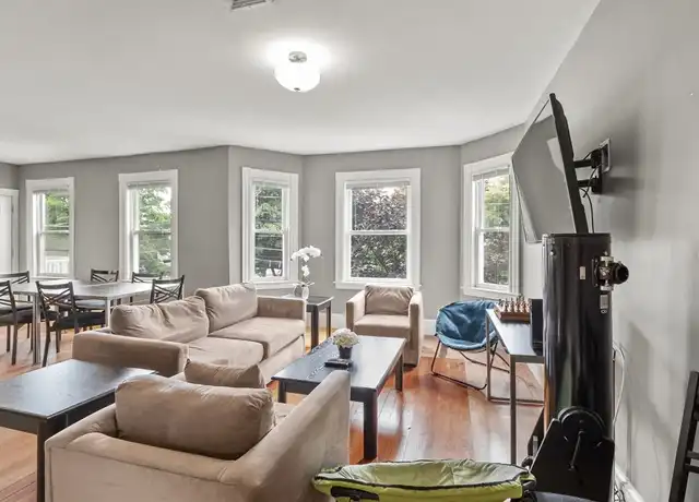Property at 139 Adams St Unit 2, Waltham, MA, 02453, 5 beds, 2 baths, [object Object]