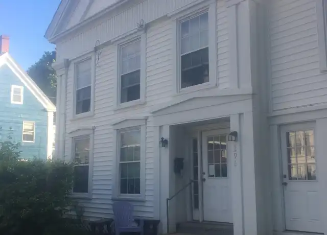 Property at 296 Turner St Unit 2B, Auburn, ME, 04210, 1 bed, 2 baths, [object Object]