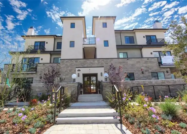 Property at 330 Salem St Unit 103, Glendale, CA, 91203, 2 beds, 2.5 baths, [object Object]