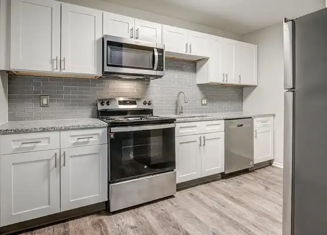 Property at The Summit at Ridgewood Apartment and Townhomes - 1035 Ridgewood Dr, Fort Wayne, IN, 46805, 1-3 bed, 1-1.5 bath, [object Object]