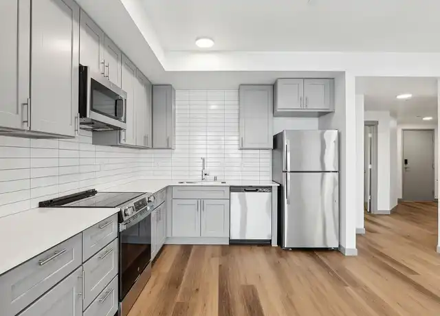 Property at Grand Vista Apartments - 2700 E 5th St, Vancouver, WA, 98661, 2 beds, 1-2 bath, [object Object]