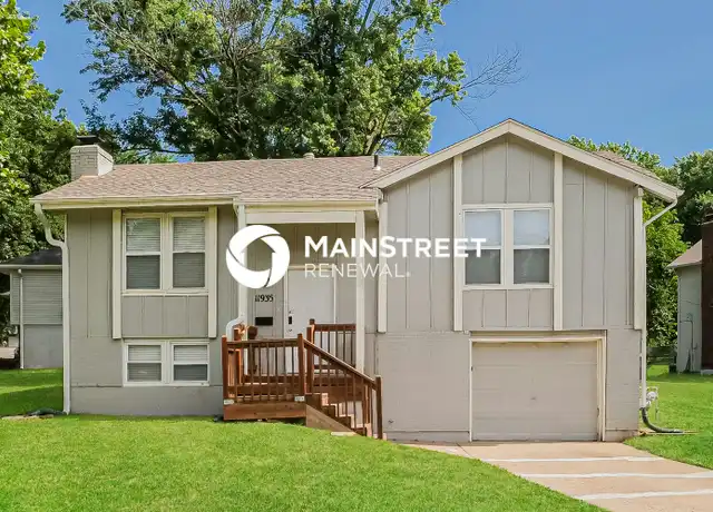Property at 11935 Sycamore Ave, Grandview, MO, 64030, 3 beds, 2 baths, [object Object]