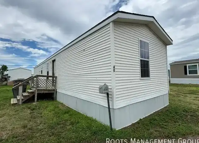 Property at 700 E 6th St Unit 40, Hays, KS, 67601, 3 beds, 2 baths, [object Object]