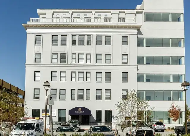 Photo of 1 High St, Portsmouth, VA 23704