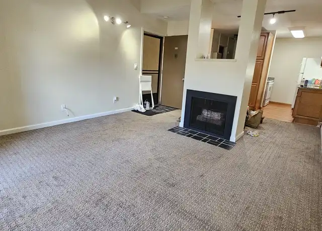 Property at 2730 Oak Rd #22, Walnut Creek, CA, 94597, 1 bed, 1 bath, [object Object]