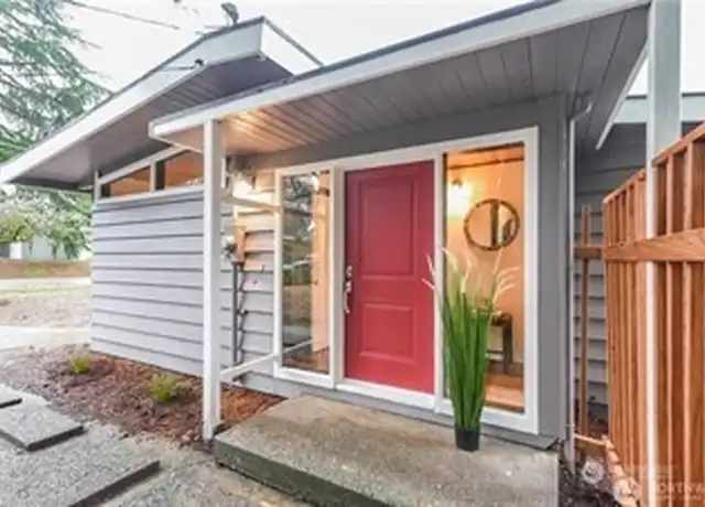 Property at 18750 12th Ave NE, Shoreline, WA, 98155, 3 beds, 2 baths, [object Object]