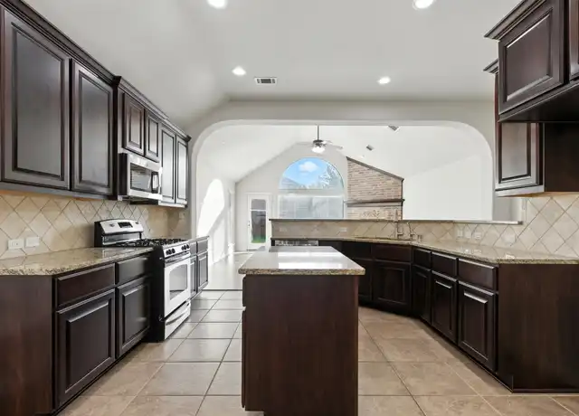 Property at 7019 Dewberry Shores Ln, Humble, TX, 77396, 3 beds, 2 baths, [object Object]