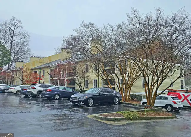 Property at 597 Emory Oaks Way, Decatur, GA, 30033, 1 bed, 1 bath, [object Object]