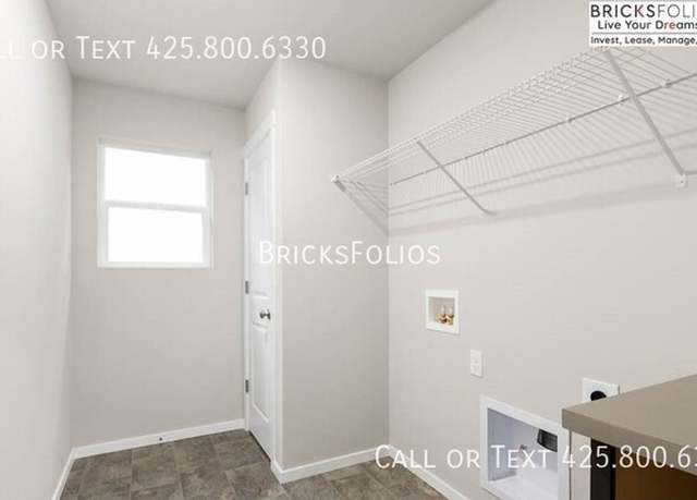 Photo of 18726 106th Avenue Ct E, Puyallup, WA 98374