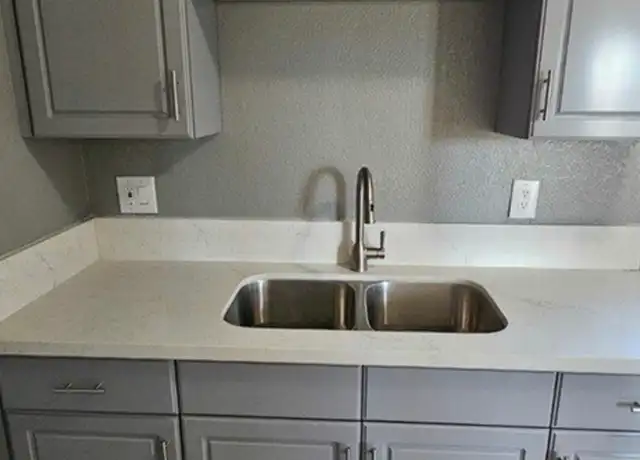 Property at 1916 Niles St Unit C, Bakersfield, CA, 93305, 1 bed, 1 bath, [object Object]
