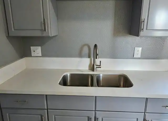 Property at 1916 Niles St Unit C, Bakersfield, CA, 93305, 1 bed, 1 bath, [object Object]
