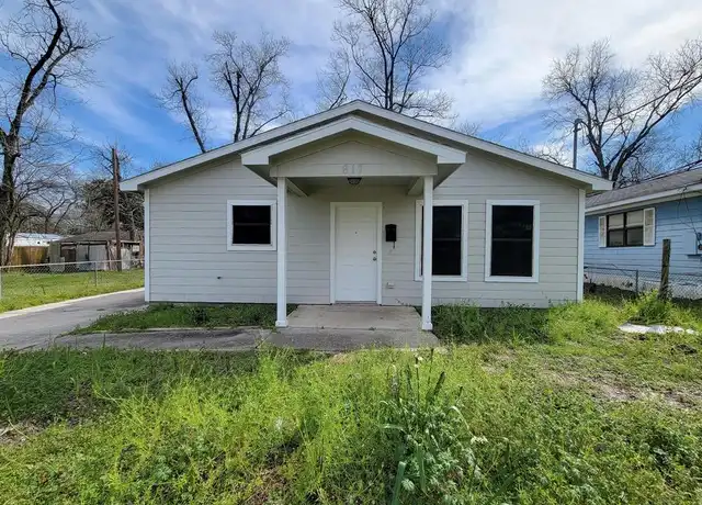 Property at 617 Avenue I, Conroe, TX, 77301, 3 beds, 1.5 baths, [object Object]