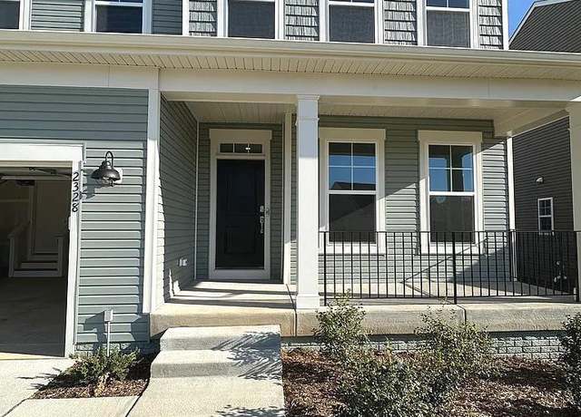 Photo of 2328 Hawkshill Dr, Warrenton, VA 20186