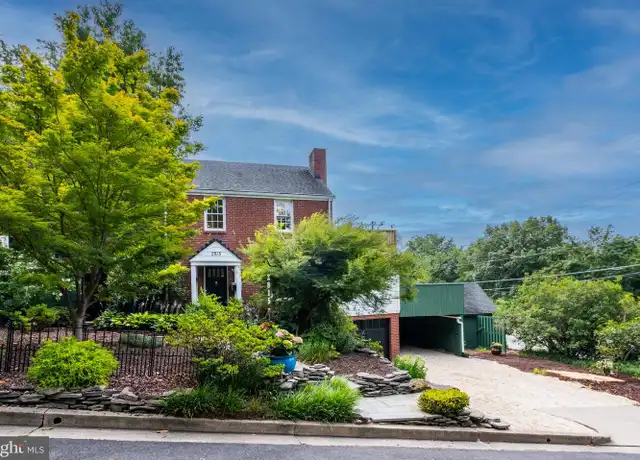 Property at 2815 S Ives St, Arlington, VA, 22202, 3 beds, 2.5 baths, [object Object]