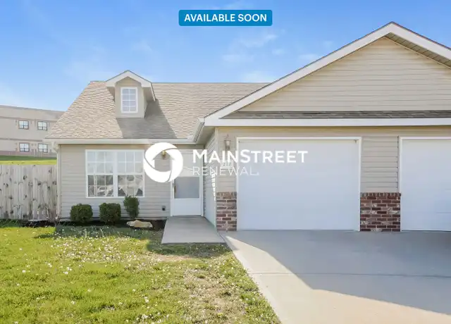 Property at 213 Palmer Ct, Pleasant Hill, MO, 64080, 3 beds, 2 baths, [object Object]
