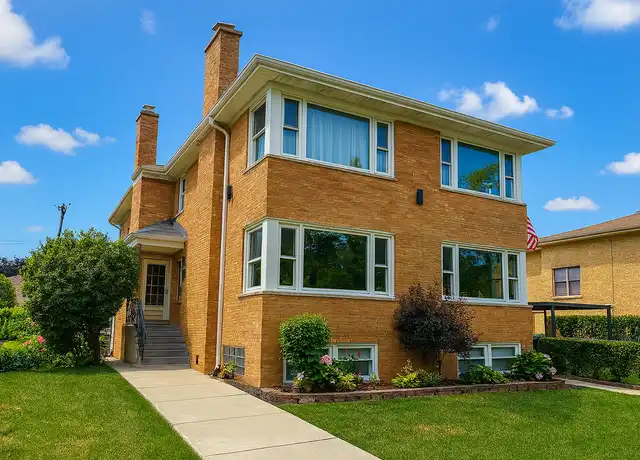 Property at 7935 Karlov Ave Unit 1, Skokie, IL, 60076, 3 beds, 1.5 baths, [object Object]
