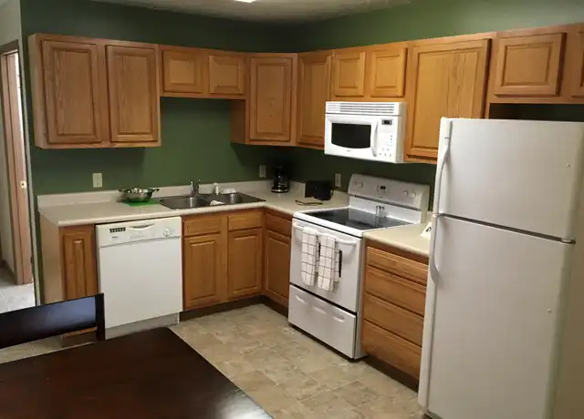 Property at 1211 Vista del Rio Dr, Morgantown, WV, 26508, 2 beds, 2 baths, [object Object]