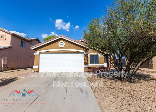 Property at 2251 S 63rd Dr, Phoenix, AZ, 85043, 4 beds, 2 baths, [object Object]