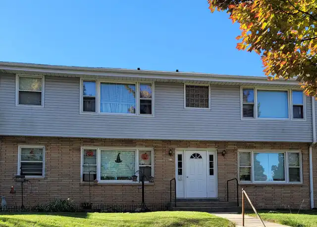 Property at 819 John St Unit 2, Waukesha, WI, 53188, 1 bed, 1 bath, [object Object]
