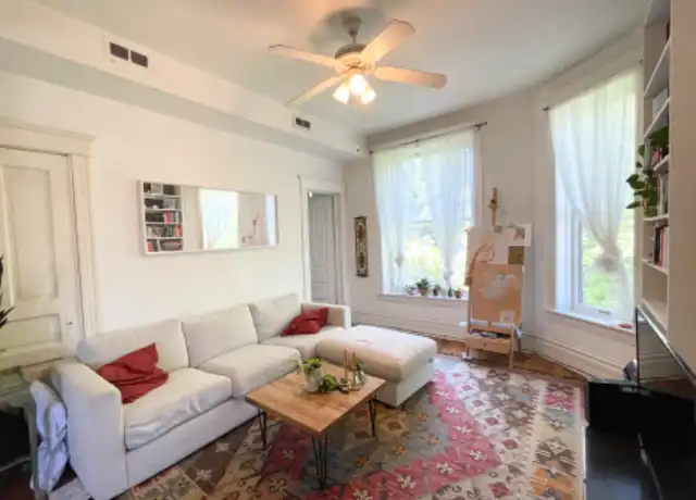 Property at 1845 N Wilmot Ave Unit 4, Chicago, IL, 60647, 2 beds, 1 bath, [object Object]