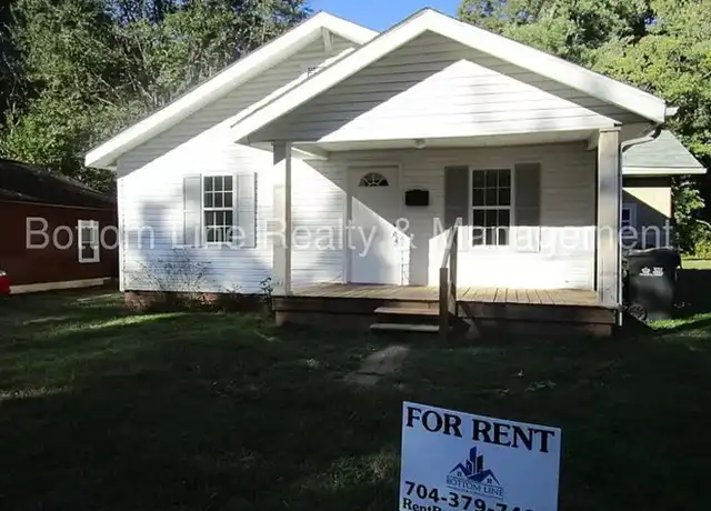 Property at 3912 Plainview Rd, Charlotte, NC, 28208, 1 bed, 1 bath, [object Object]