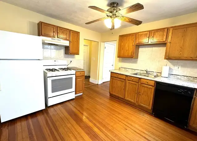Property at 4057 Washington St Unit 2, Boston, MA, 02131, 2 beds, 1 bath, [object Object]