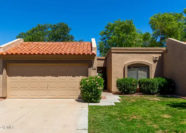 Property at 9502 W McRae Way, Peoria, AZ, 85382, 2 beds, 2 baths, [object Object]