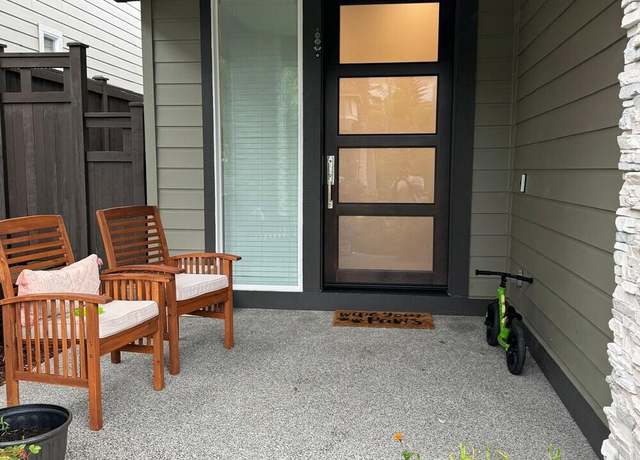 Photo of 10121 21st St SE, Lake Stevens, WA 98258