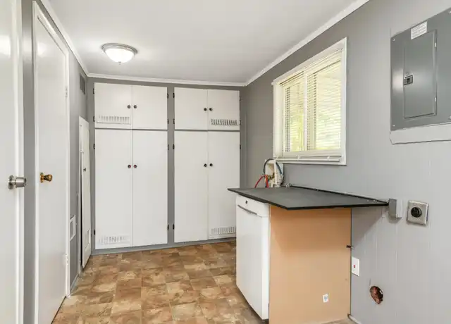 Property at 23344 Harding Ave, Hazel Park, MI, 48030, 2 beds, 1 bath, [object Object]