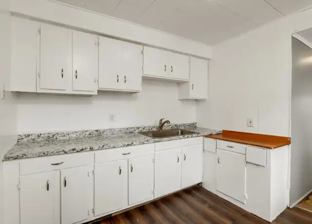 Property at 23344 Harding Ave, Hazel Park, MI, 48030, 2 beds, 1 bath, [object Object]