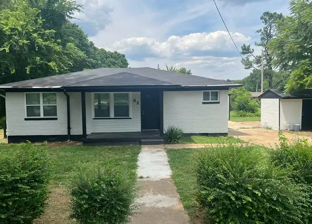 Property at 82 W Falls Rd, Memphis, TN, 38109, 3 beds, 2 baths, [object Object]