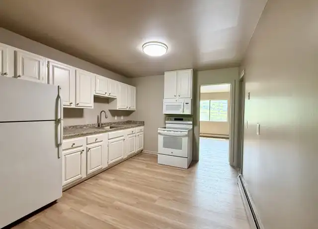 Property at 388 S Main St Unit 16, Seymour, CT, 06483, 1 bed, 1 bath, [object Object]