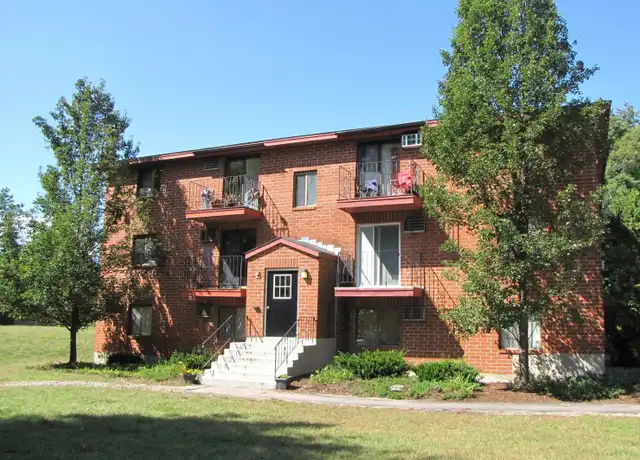 Property at 1225 Bodwell Rd #13, Manchester, NH, 03109, 1 bed, 1 bath, [object Object]