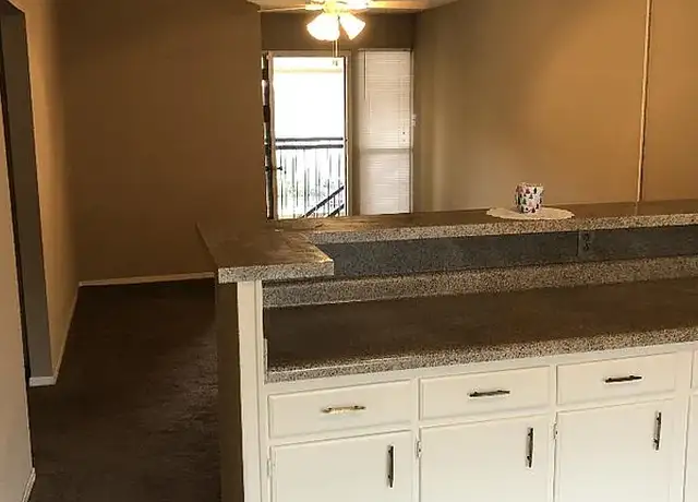 Photo of 7939 Jefferson Hwy, Baton Rouge, LA 70809